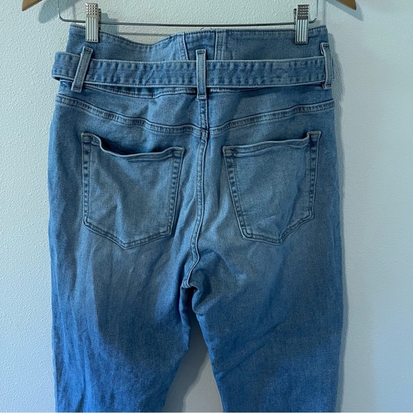 Hollister Ultra High Rise Mom Jeans Vintage Stretch Belted D-Ring Tapered-31 - Picture 7 of 13